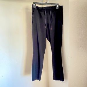 Lululemon on the fly 7/8 pant